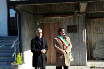Sale aspetto, Presidio Farmaceutico, Ambulatorio Medici, Infermeria, CUP  prenotazione visite e trasporto pazienti con Bus comunale e Autista abilitato